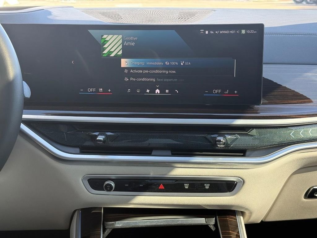 Certified 2025 BMW X5 xDrive50e w/ Executive Package image 12