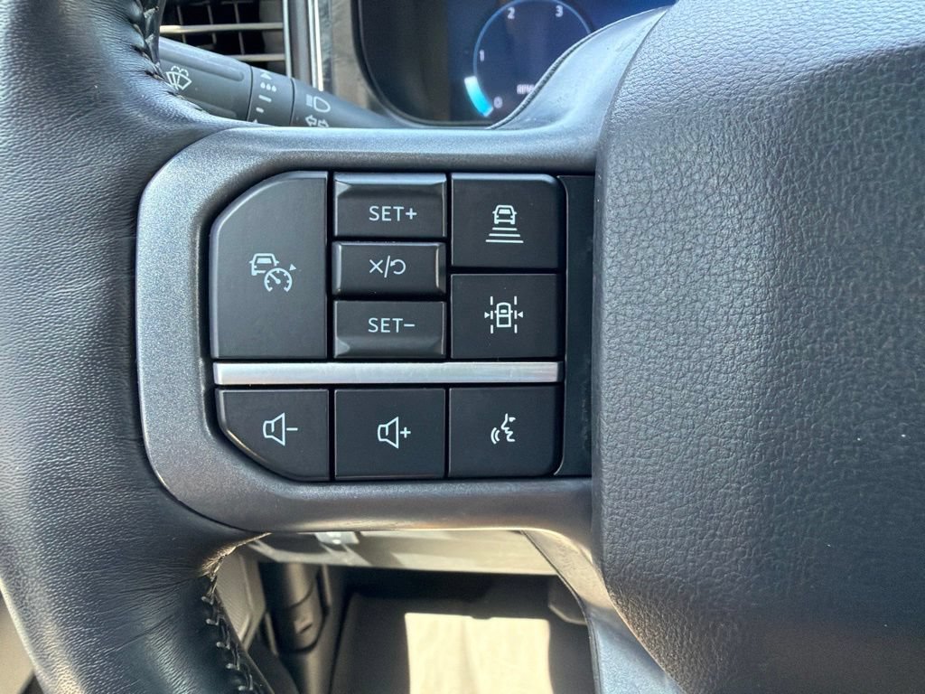 Used 2024 Ford F350 Lariat w/ Lariat Ultimate Package AWD/4WD image 24