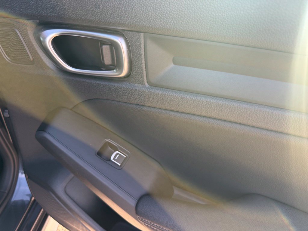 Used 2024 Honda Civic EX-L image 38