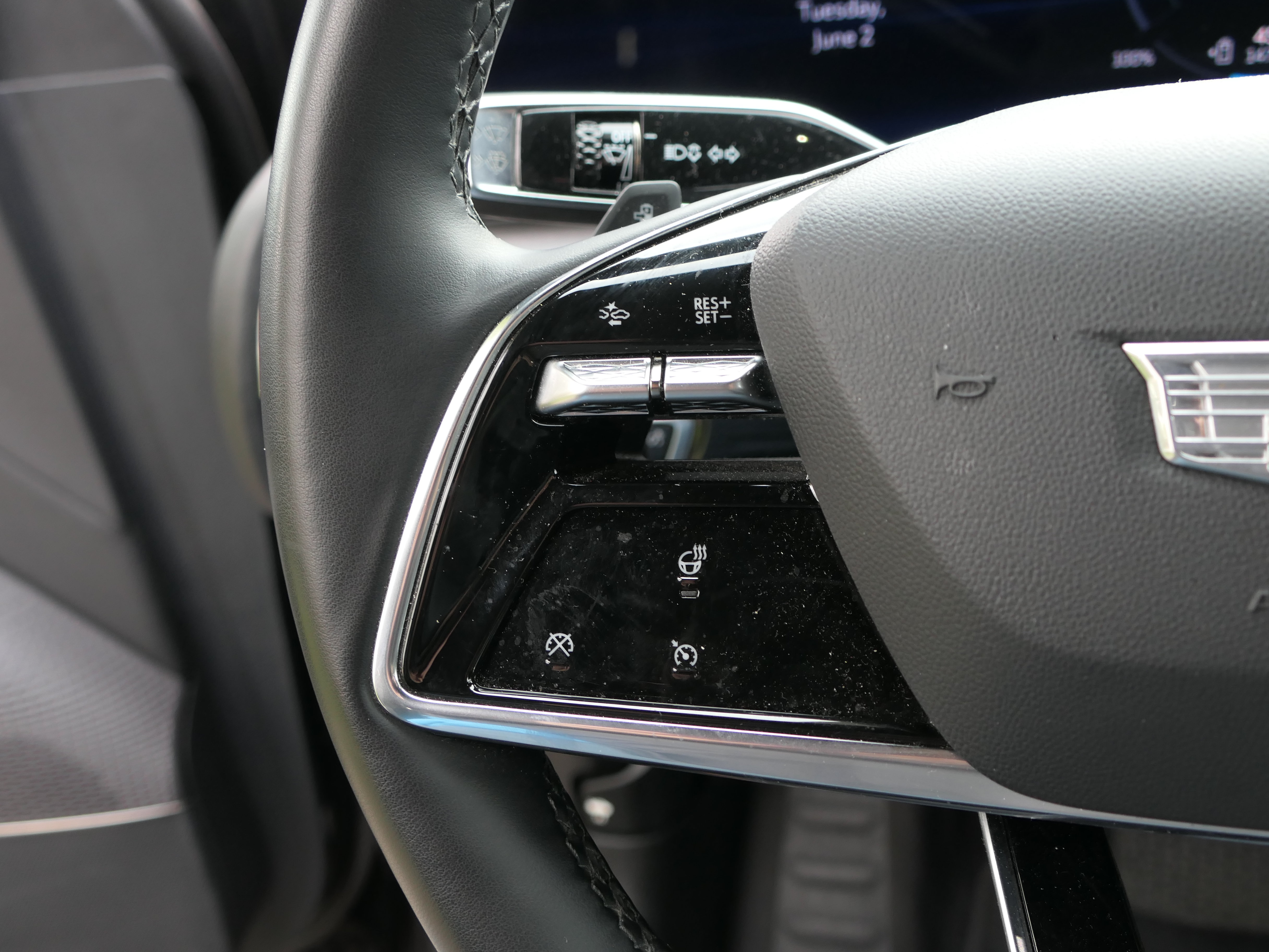 Certified 2024 Cadillac Lyriq Sport AWD/4WD image 16