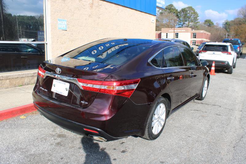 Used 2015 Toyota Avalon XLE FWD image 7