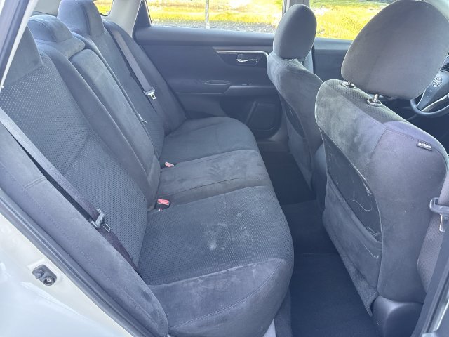 Used 2014 Nissan Altima 2.5 S FWD image 11