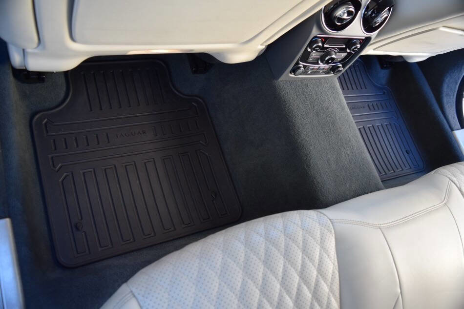 Used 2019 Jaguar XJ Collection image 46