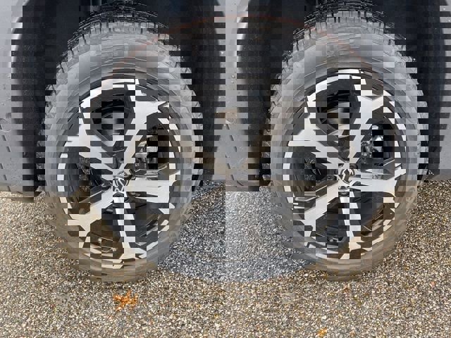 New 2026 Volkswagen Tiguan SE image 24