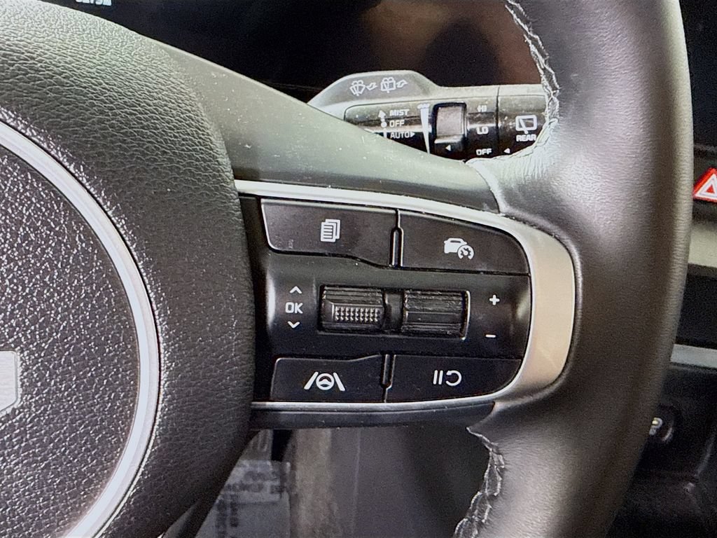 Certified 2024 Kia Sportage EX AWD/4WD image 23
