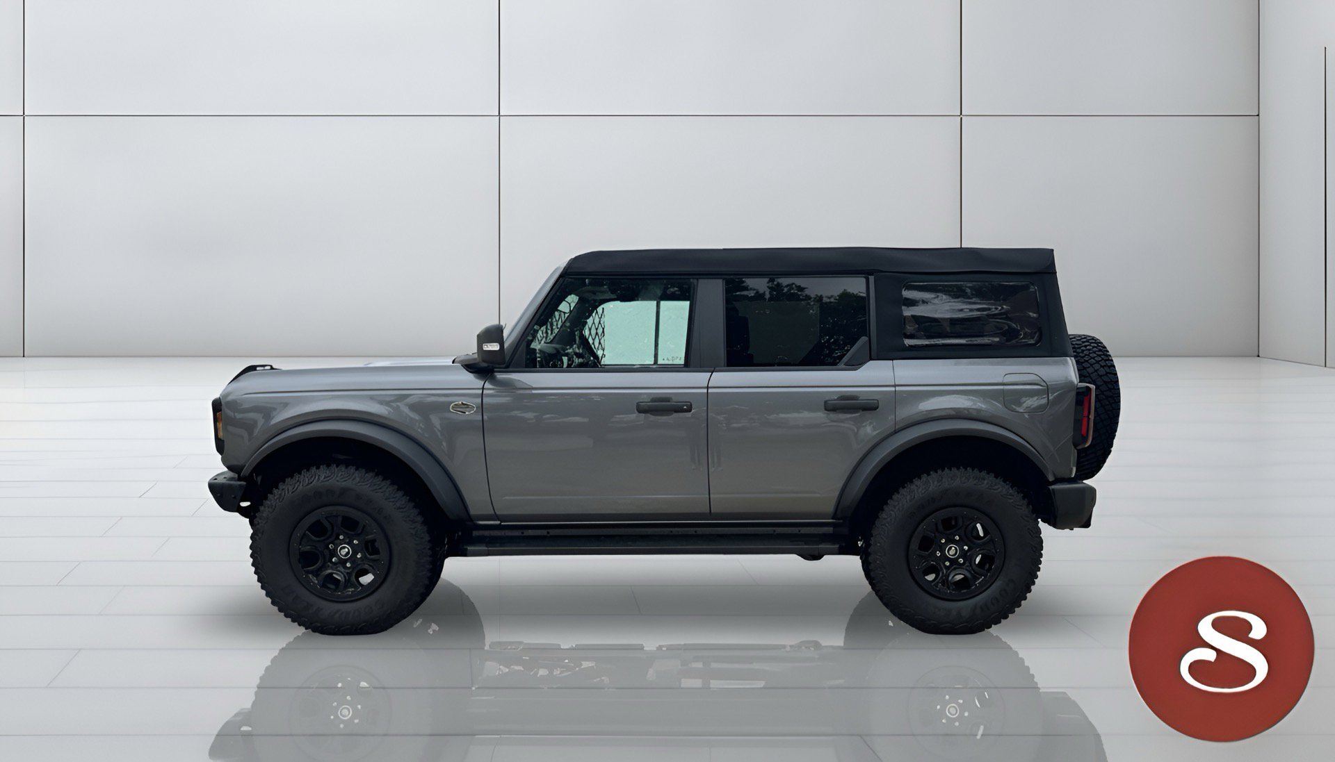 Used 2024 Ford Bronco Wildtrak image 2