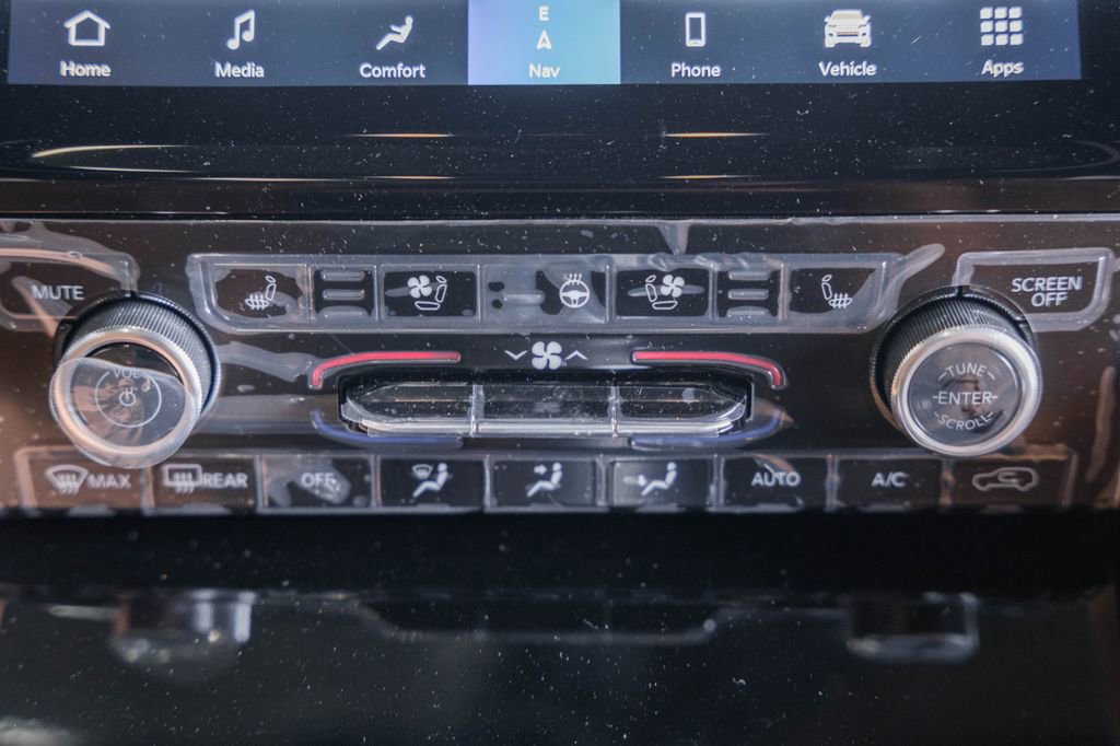 New 2025 Jeep Grand Cherokee Summit image 25