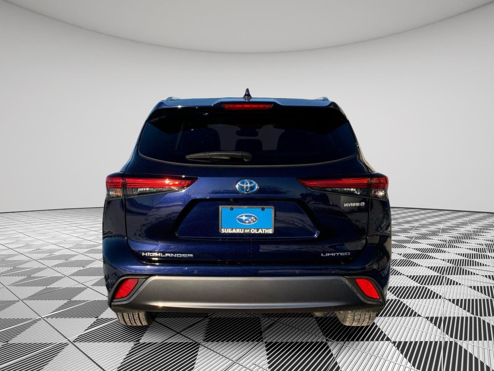 Used 2021 Toyota Highlander Limited image 10