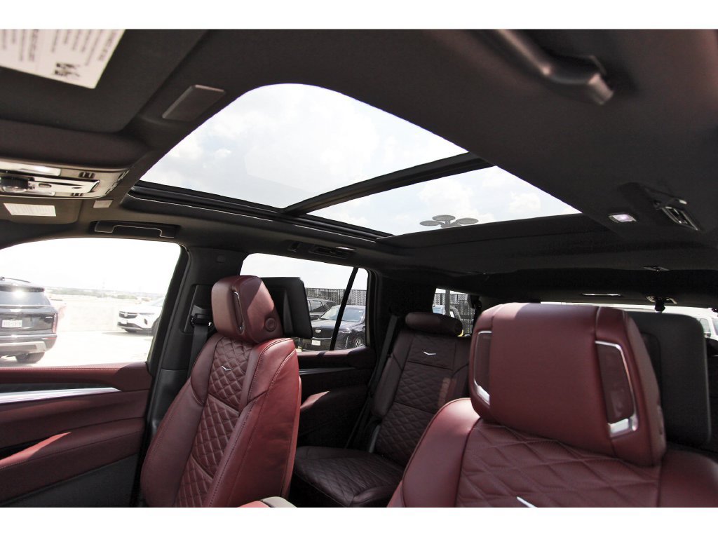 New 2027 Cadillac Escalade Sport w/ Touring Package AWD/4WD image 24