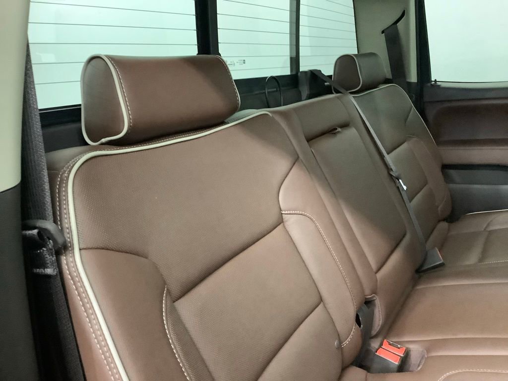 Used 2016 Chevrolet Silverado 2500 High Country w/ Duramax Plus Package image 31