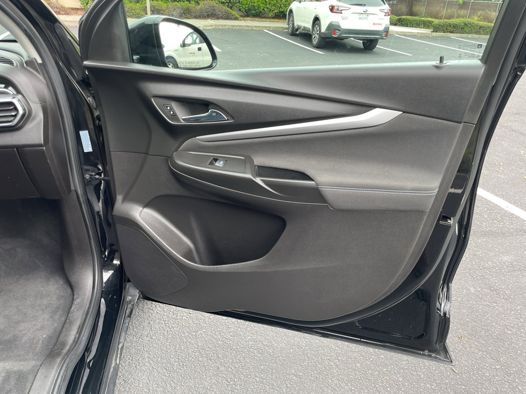 New 2023 Chevrolet Bolt EUV LT FWD image 49