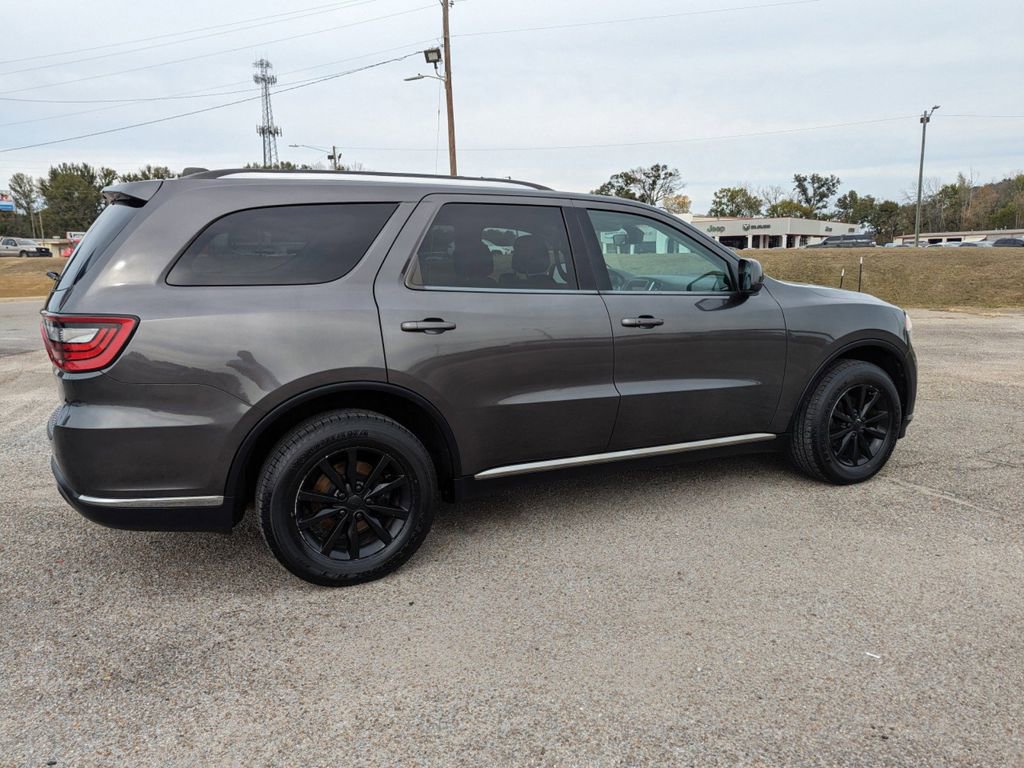 Used 2020 Dodge Durango SXT image 3