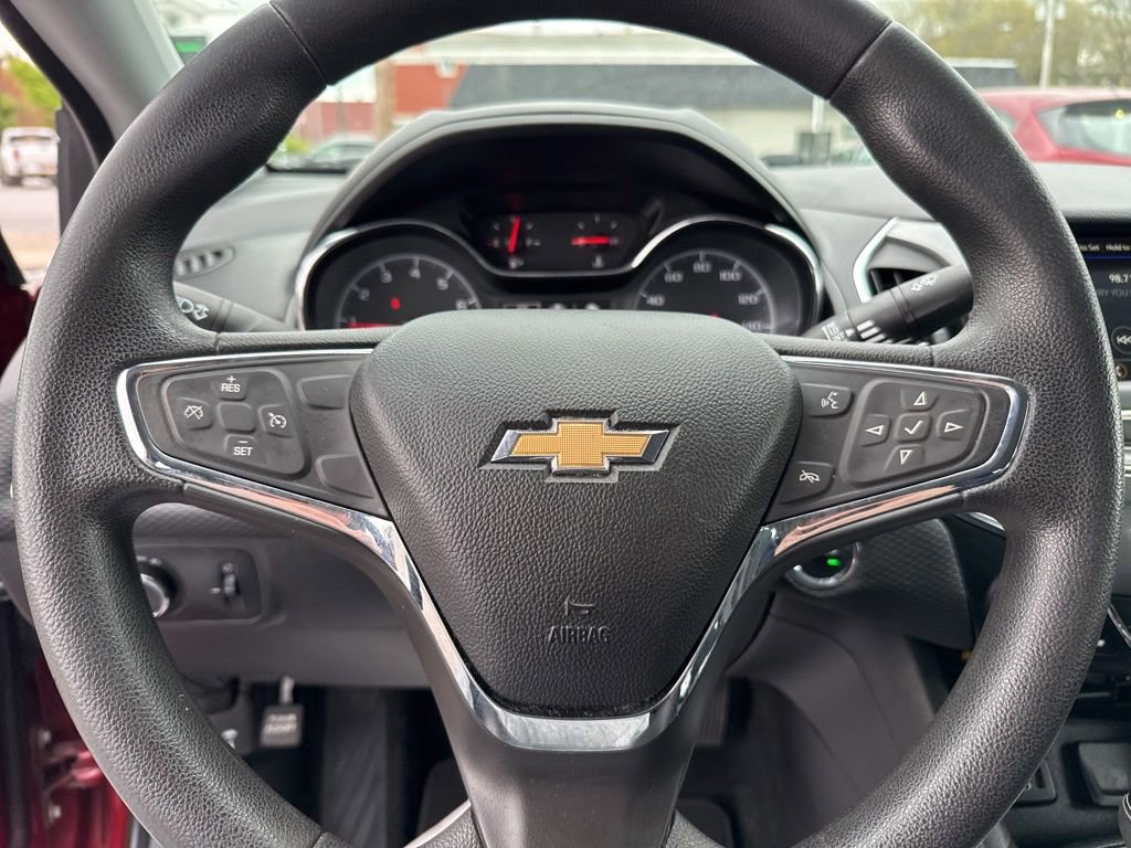 Used 2019 Chevrolet Cruze LT w/ Convenience Package FWD image 18