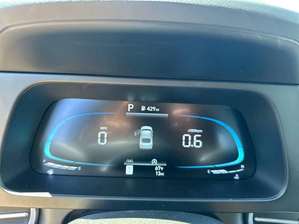 New 2026 Hyundai Elantra SE FWD image 19