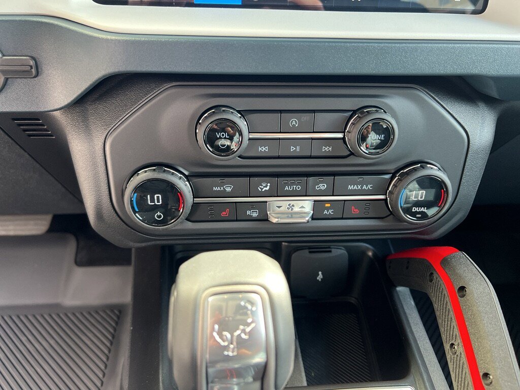 New 2026 Ford Bronco Heritage Edition AWD/4WD image 18