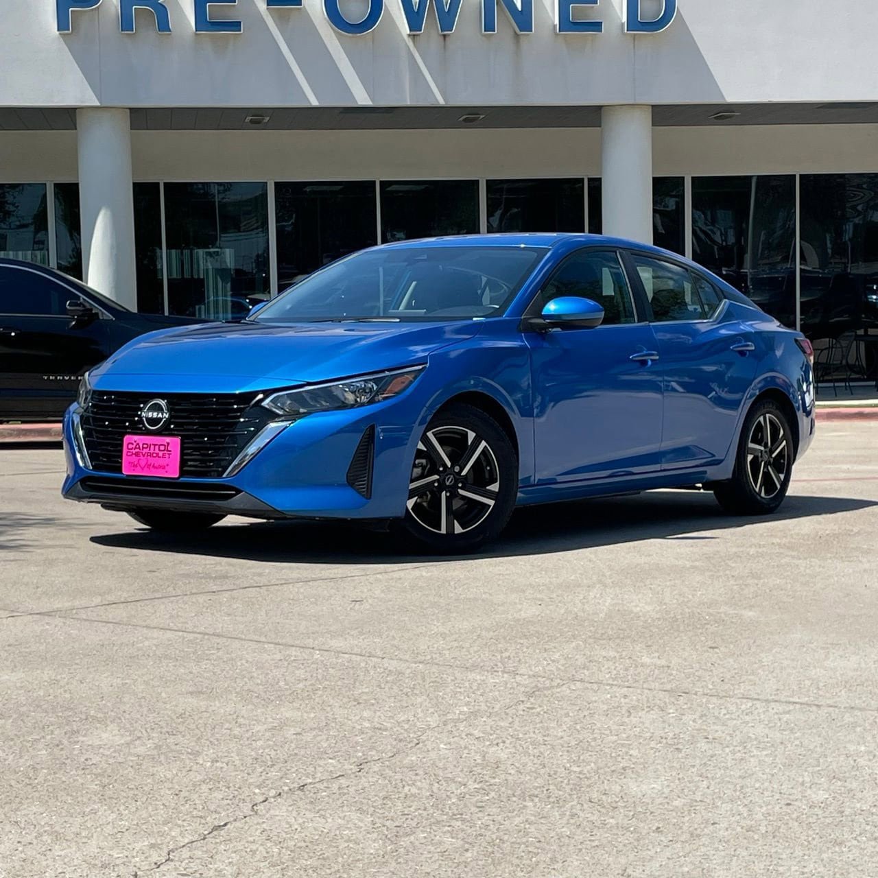 Used 2024 Nissan Sentra SV FWD image 2