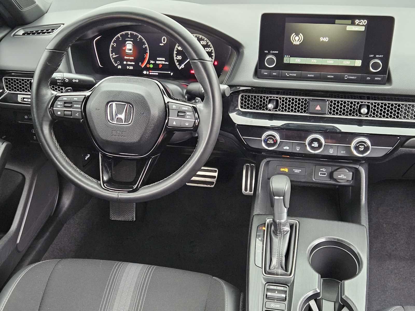 Used 2024 Honda Civic Sport image 25