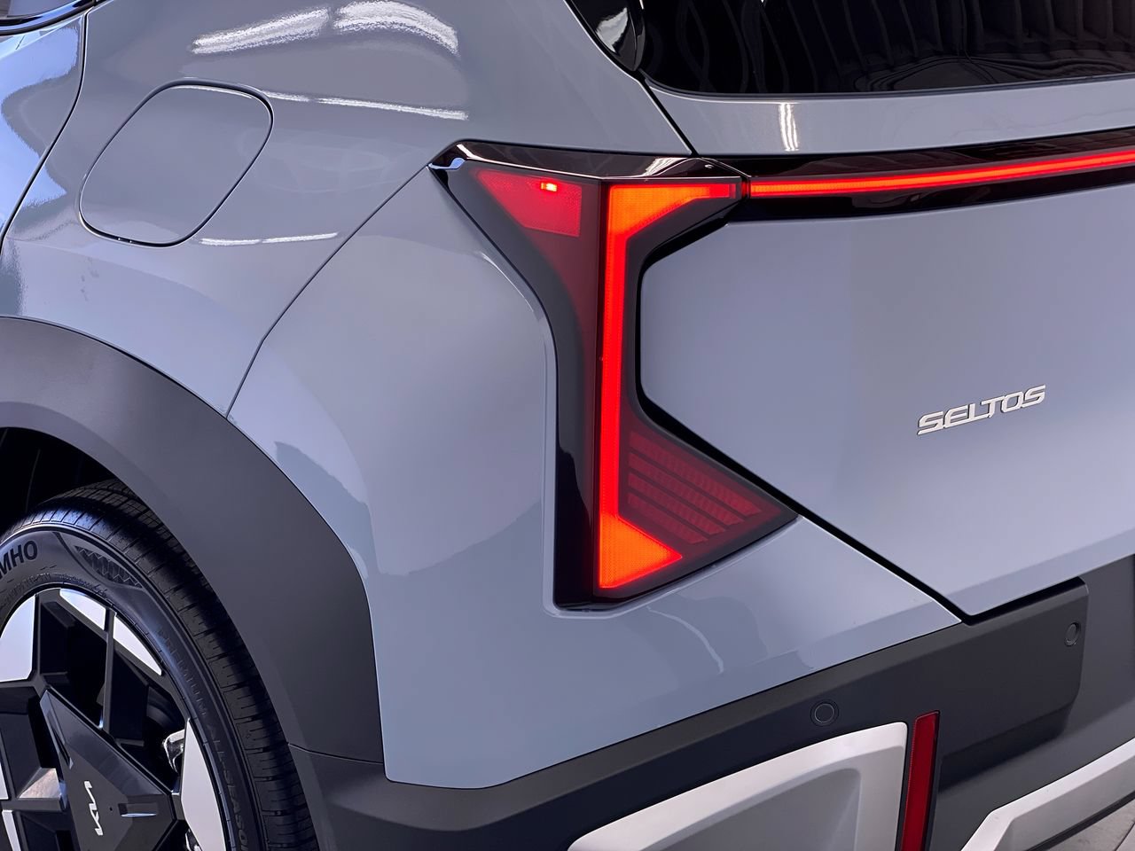 New 2027 Kia Seltos EX FWD image 9