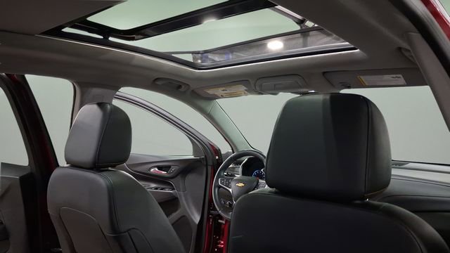 Used 2022 Chevrolet Equinox Premier image 16