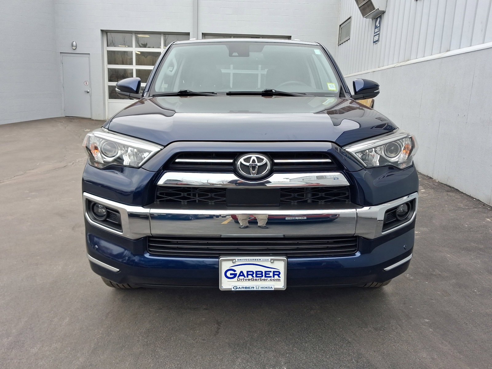 Used 2020 Toyota 4Runner Limited AWD/4WD image 4