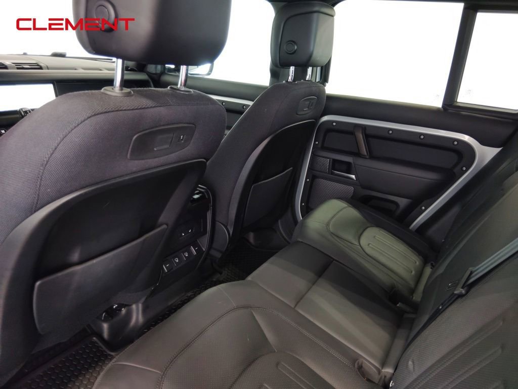 Used 2022 Land Rover Defender 110 X image 34