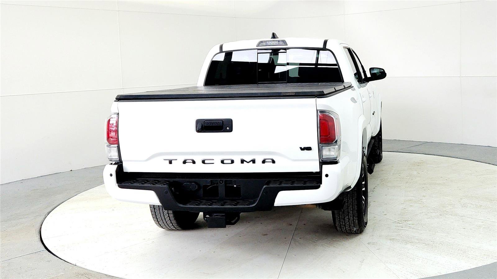 Certified 2023 Toyota Tacoma TRD Sport w/ TRD Premium Sport Package image 5