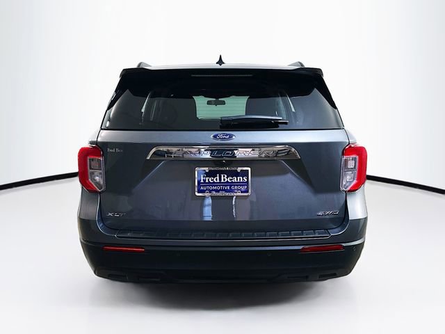Used 2022 Ford Explorer XLT image 7