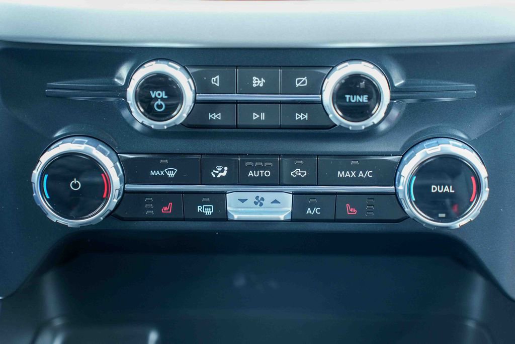 Used 2023 Ford F150 XLT w/ Equipment Group 302A High image 25