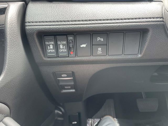 Used 2025 Honda Odyssey Touring image 15