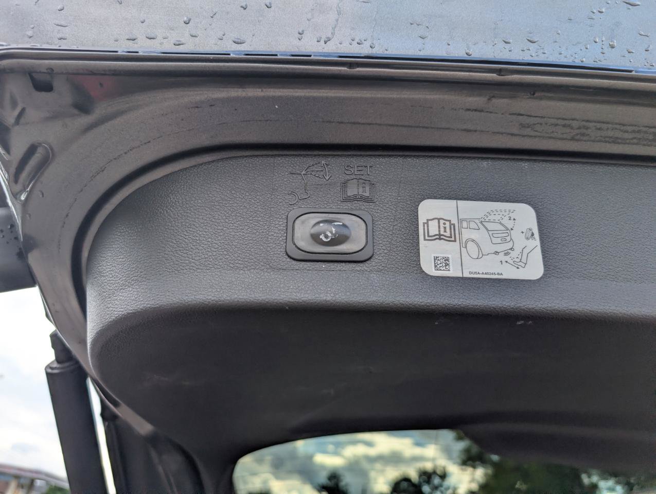 Used 2019 Ford Escape Titanium AWD/4WD image 45