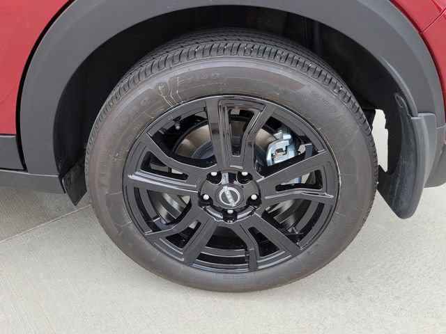 Used 2024 Nissan Kicks SV FWD image 16