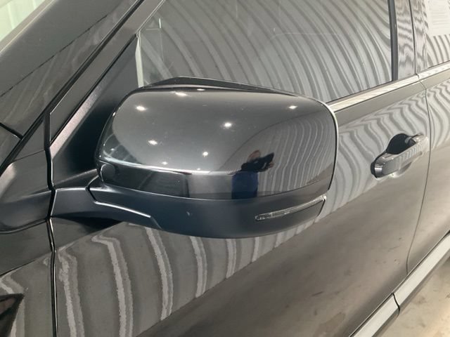 Certified 2025 Honda Pilot Elite image 3