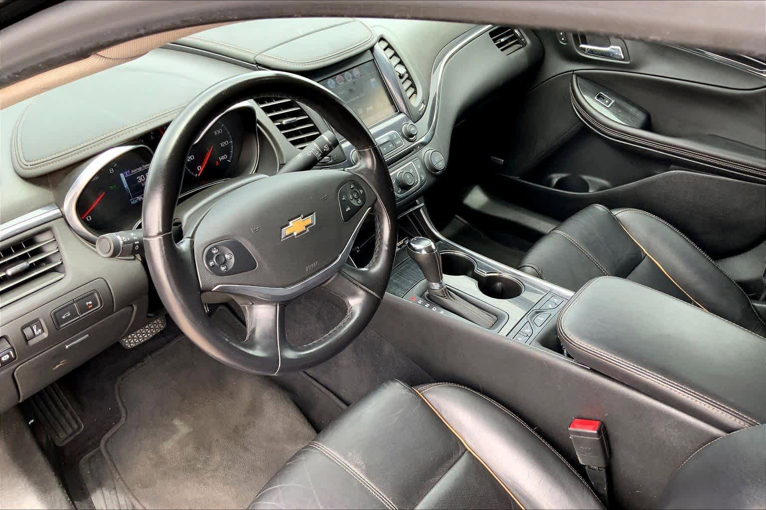 Used 2018 Chevrolet Impala Premier FWD image 18