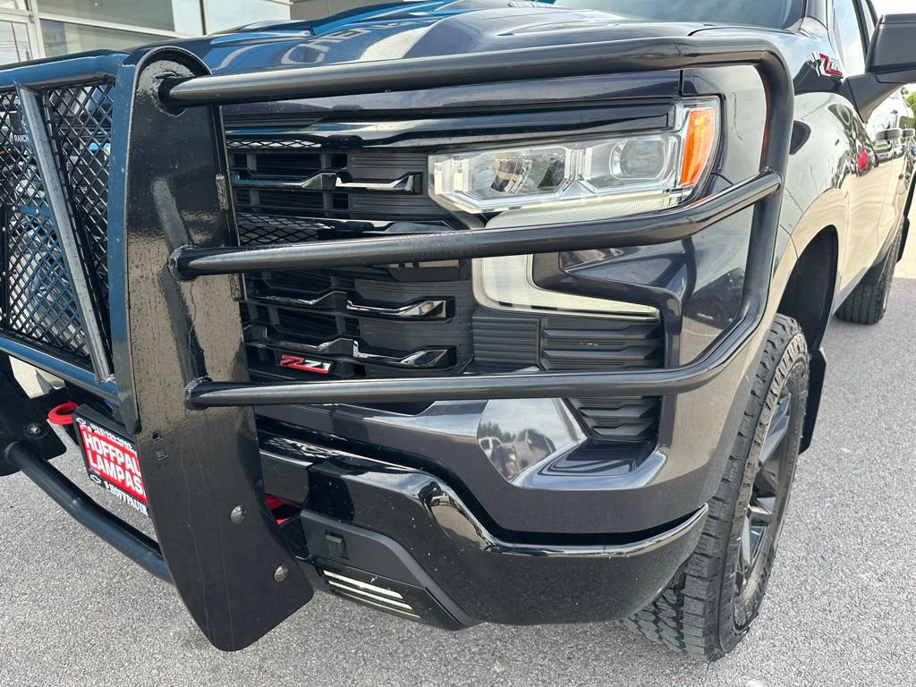 Used 2024 Chevrolet Silverado 1500 LT Trail Boss w/ Convenience Package II AWD/4WD image 5