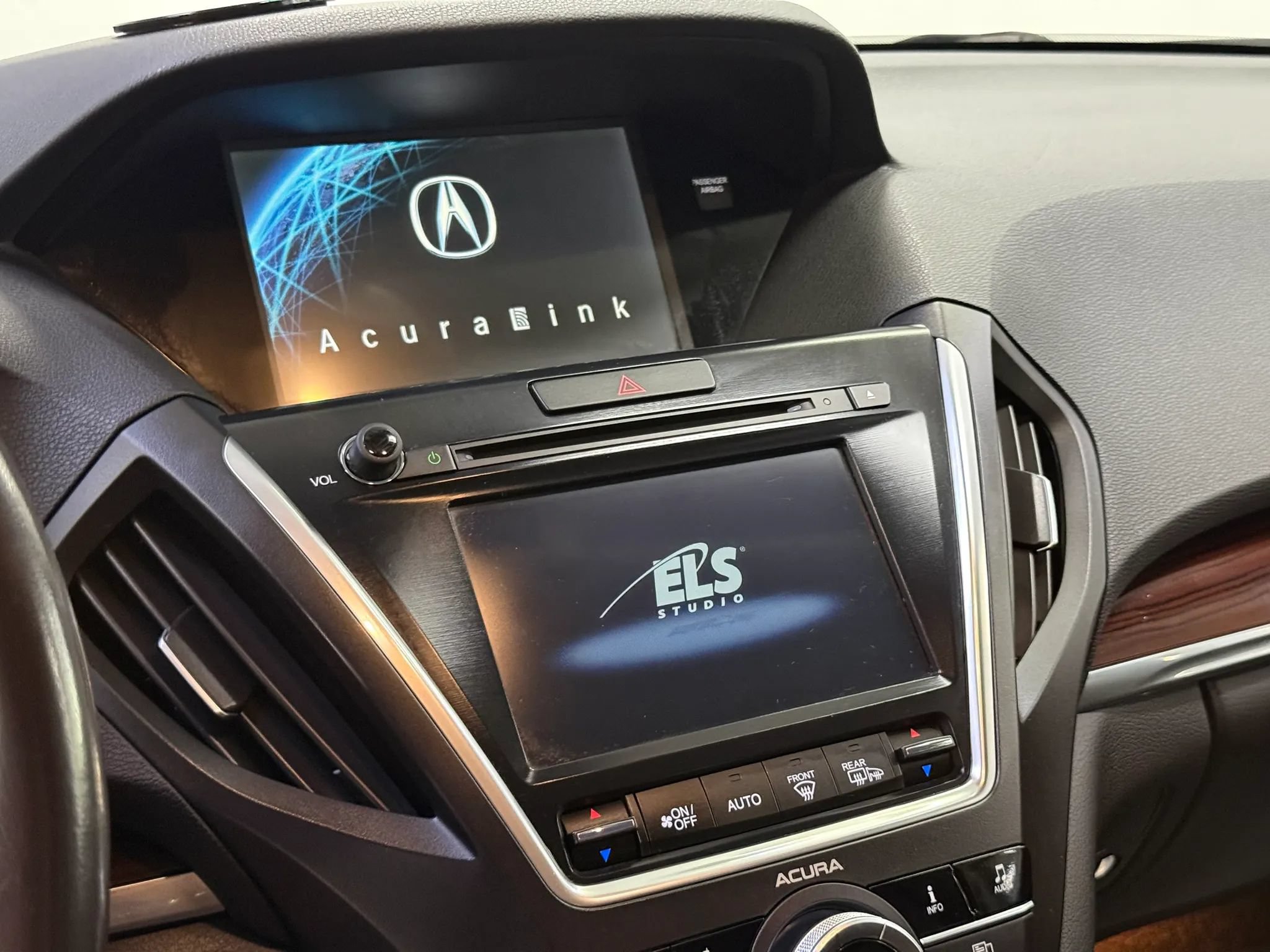 Used 2014 Acura MDX w/ Technology Package FWD image 17