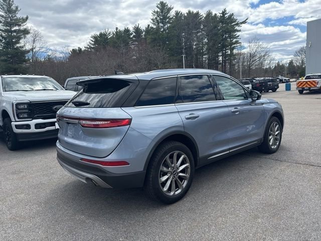 Used 2022 Lincoln Corsair AWD w/ Premium Package image 8