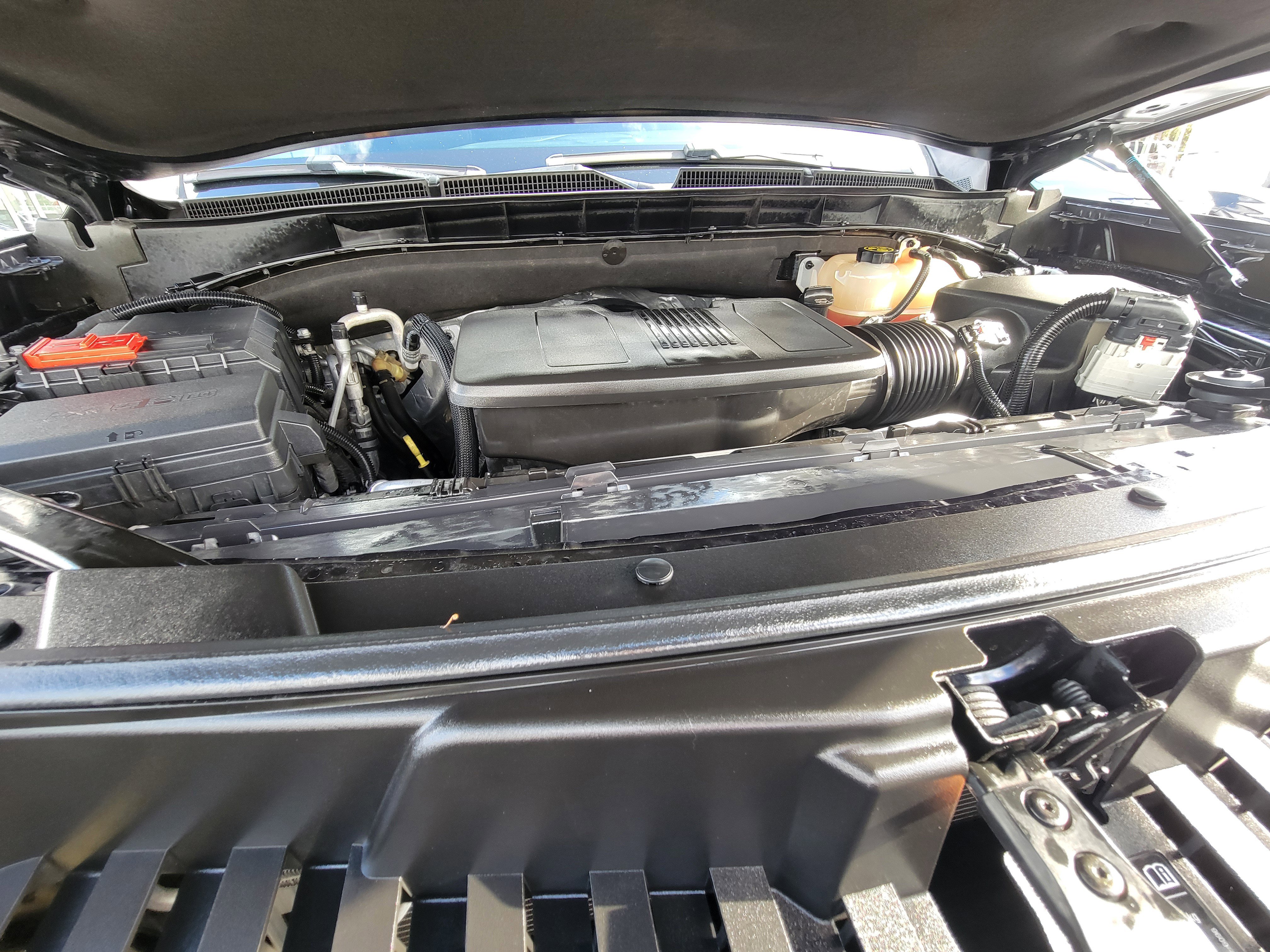 Used 2021 GMC Yukon Denali w/ Denali Premium Package image 29