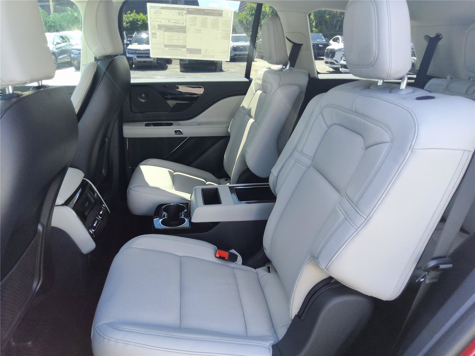 New 2027 Lincoln Aviator Reserve RWD image 25