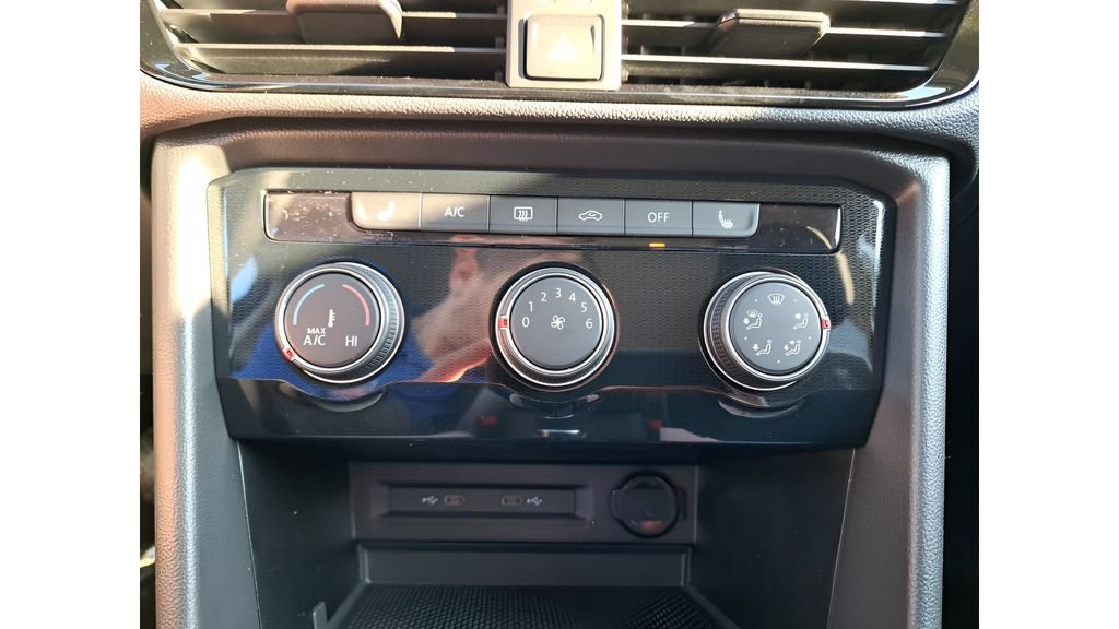 New 2025 Volkswagen Taos S AWD/4WD image 26