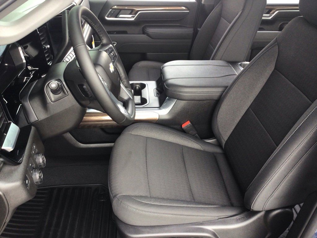 New 2026 Chevrolet Silverado 2500 LT image 7