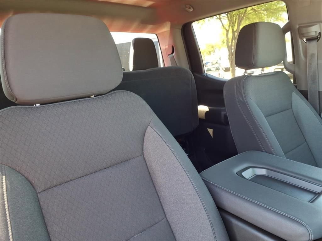 Used 2026 Chevrolet Silverado 1500 Custom RWD image 23