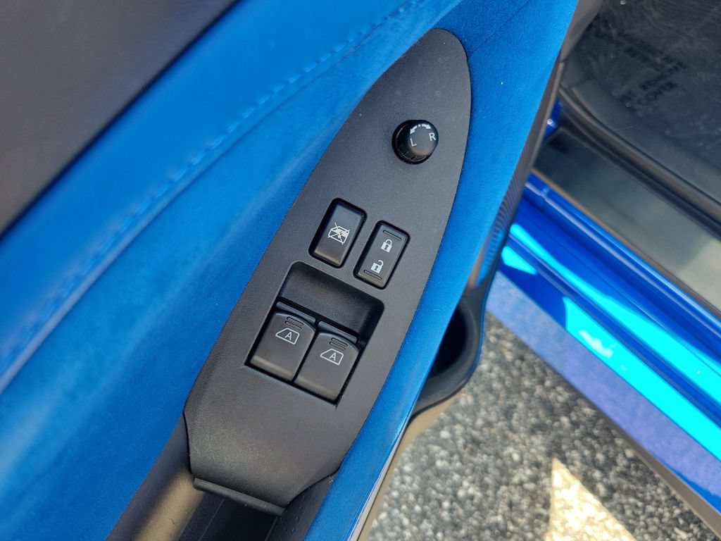 Certified 2024 Nissan Z Performance w/ Floor Mat Package RWD image 9