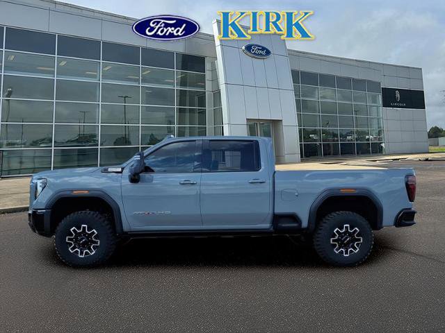 Used 2024 GMC Sierra 2500 AT4X image 2