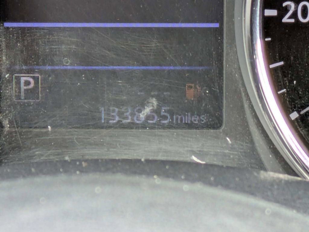 Used 2019 Nissan Rogue SV image 38