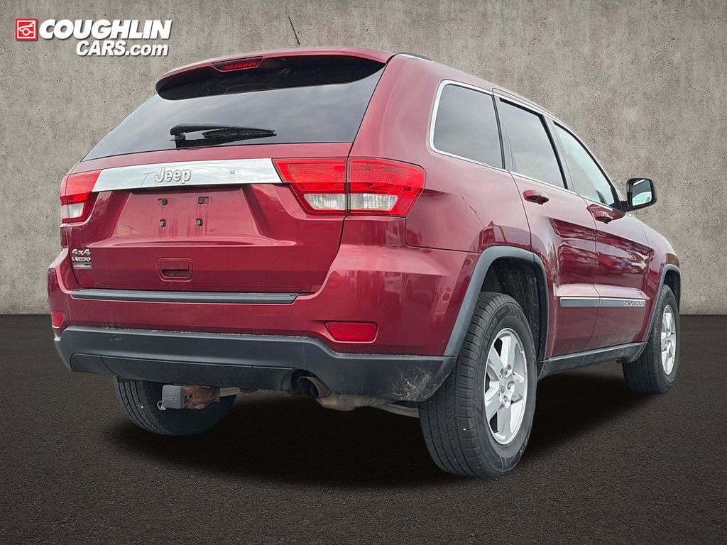 Used 2013 Jeep Grand Cherokee Laredo w/ Laredo E Group AWD/4WD image 7