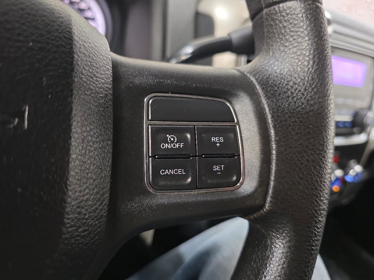 Used 2013 RAM 1500 Classic SLT RWD image 32