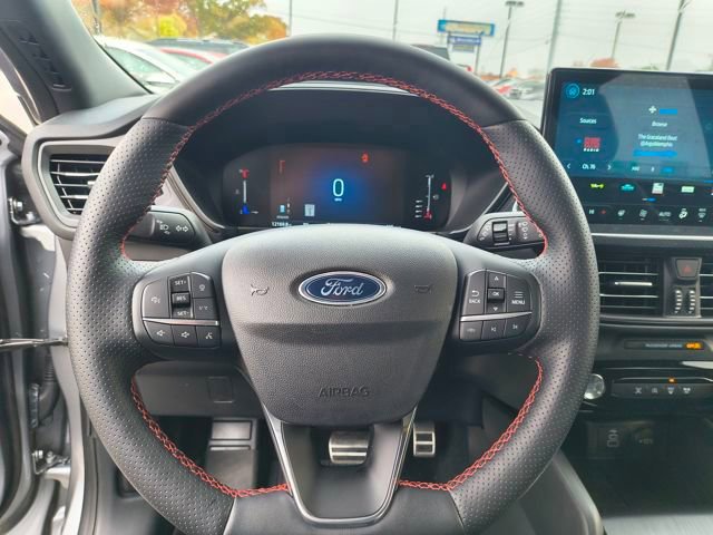 Used 2024 Ford Escape ST-Line w/ Tech Pack #1 image 17