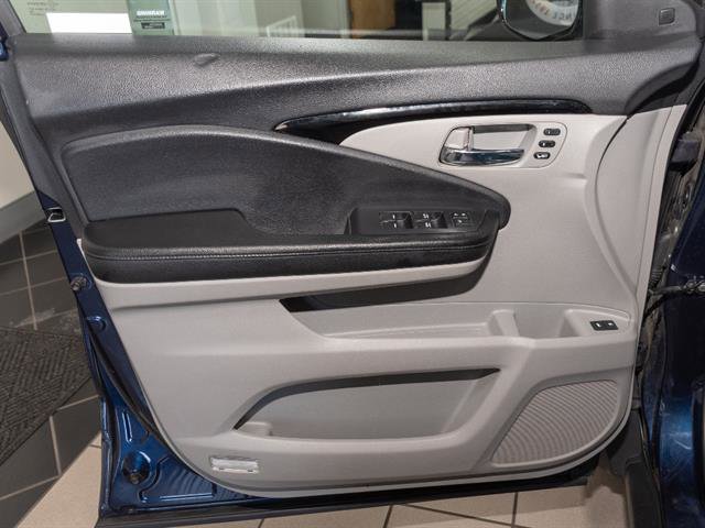 Used 2018 Honda Pilot Elite image 8