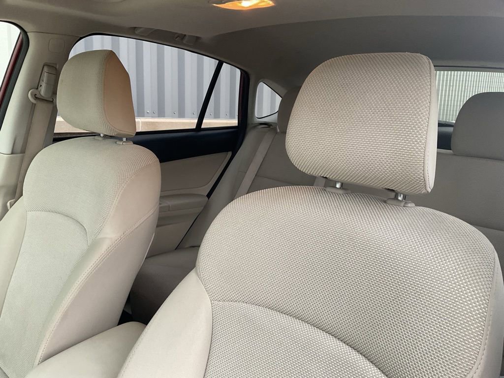 Used 2014 Subaru Crosstrek 2.0i Premium w/ Moonroof Package image 9