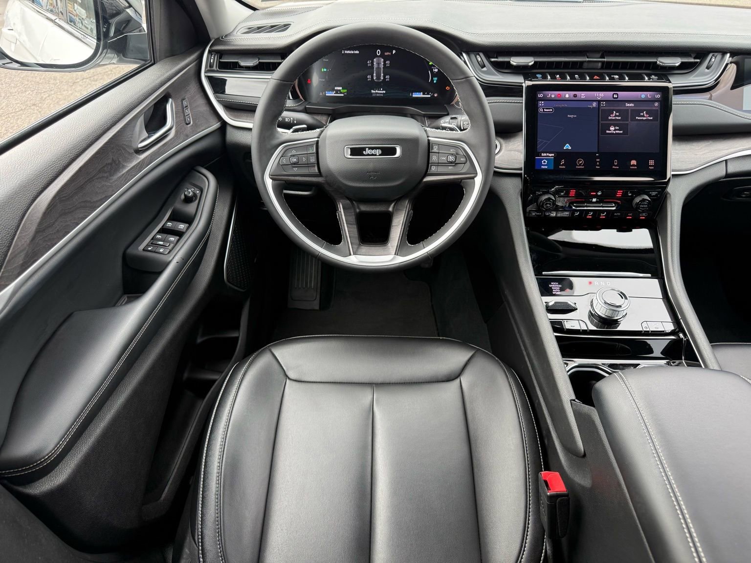 Used 2023 Jeep Grand Cherokee 4WD 4xe image 33